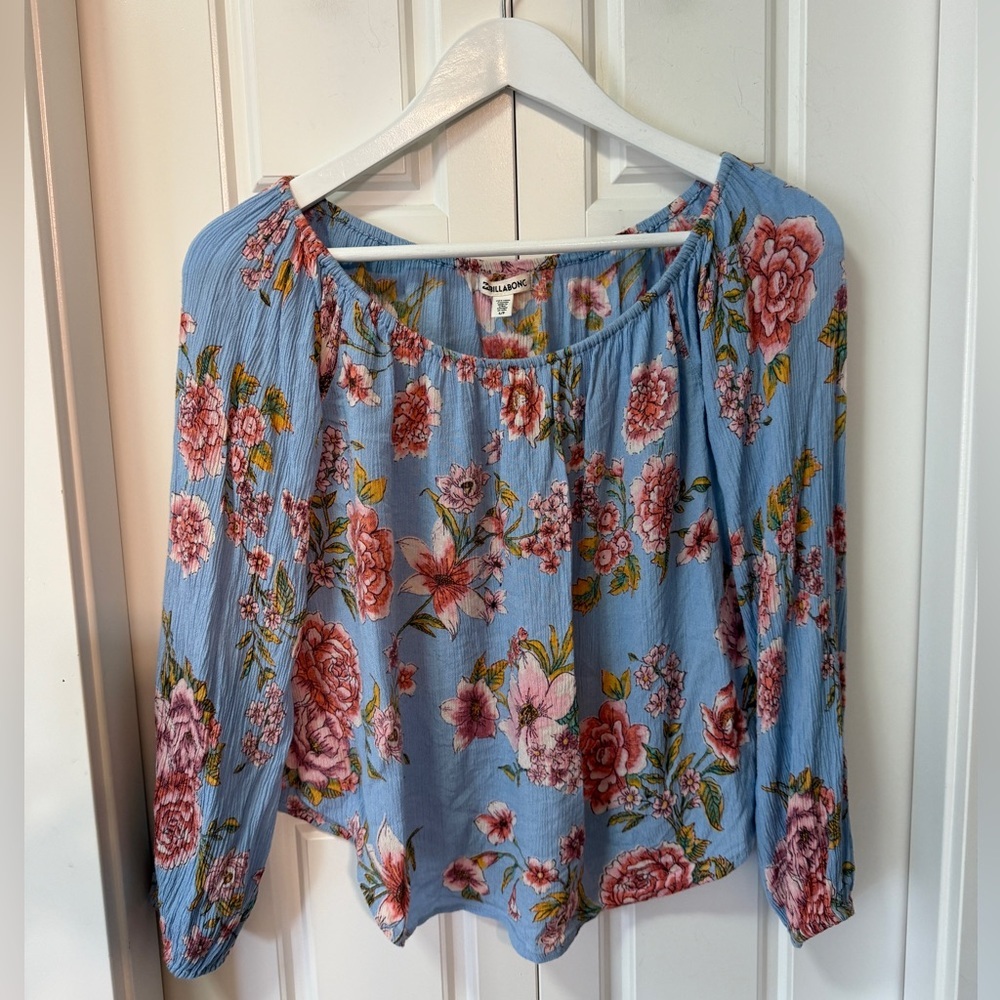 🌺 Billabong Blue Floral Boho Blouse (Size M)